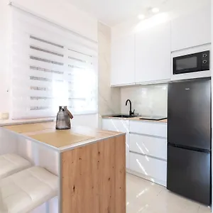 precioso-apartamento-anoreta-golf-con-piscina.es-andalucia.com/
